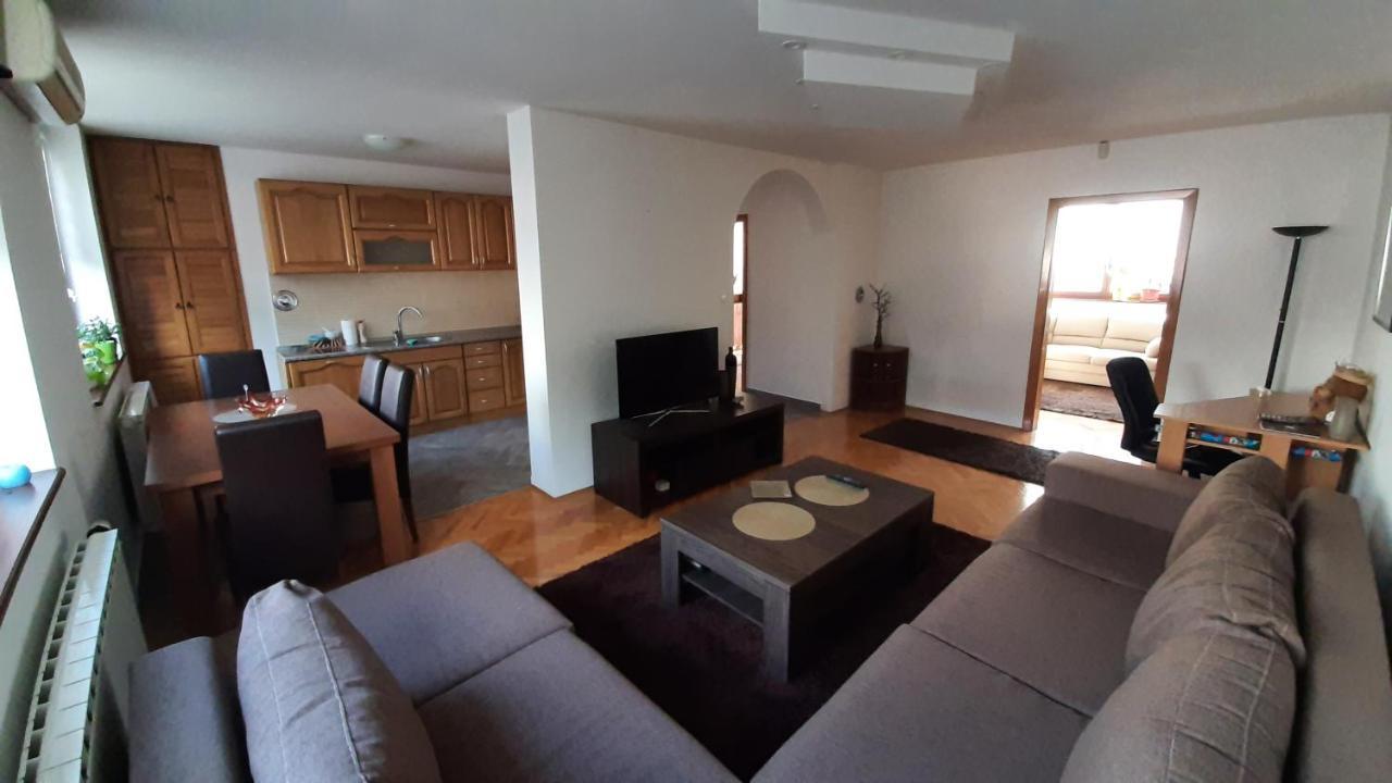 Apartment Aurelio Zenica Luaran gambar