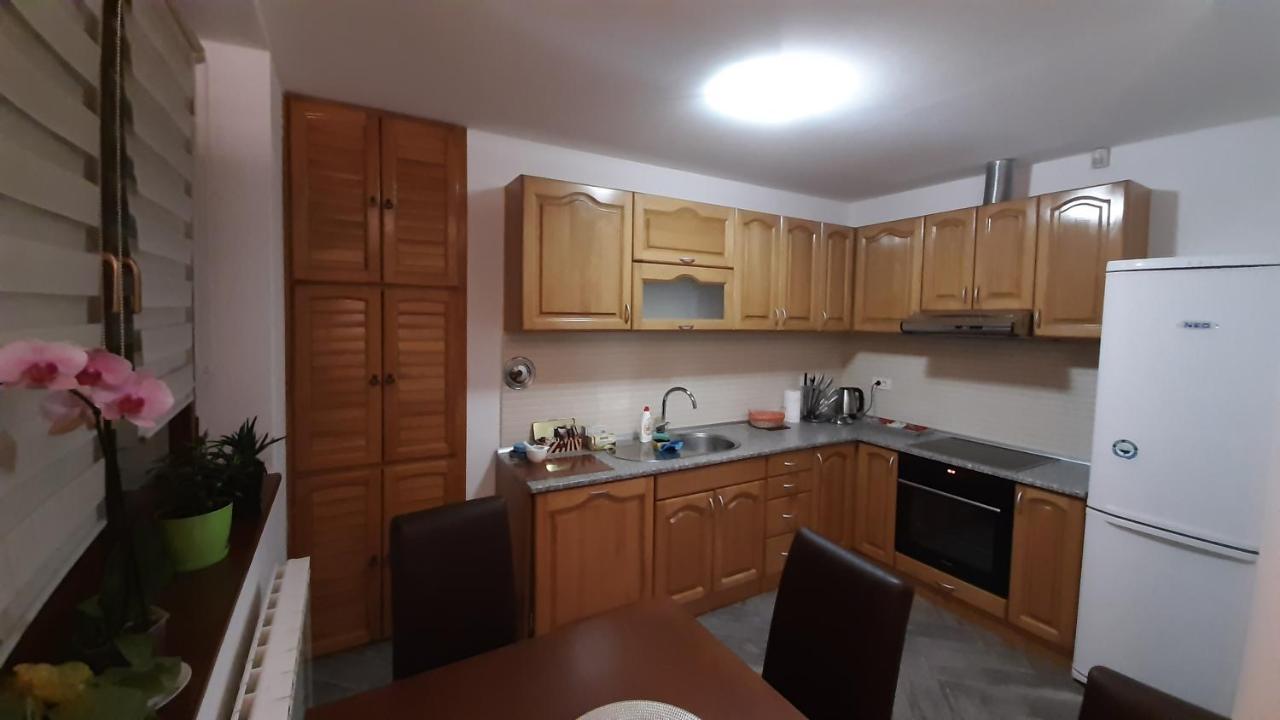 Apartment Aurelio Zenica Luaran gambar